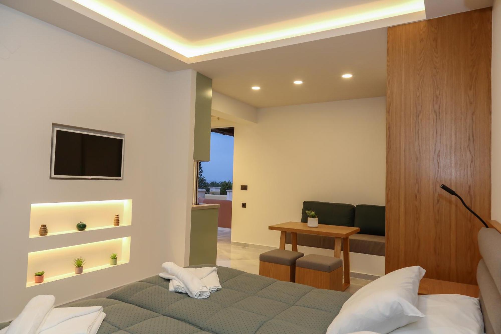 Heaven Apartments Agia Marina  Exterior photo